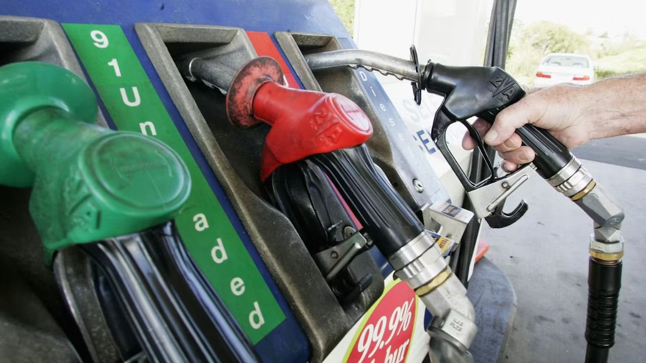 The Oil Shock Returns: What New Zealand Can Learn from Past Crises